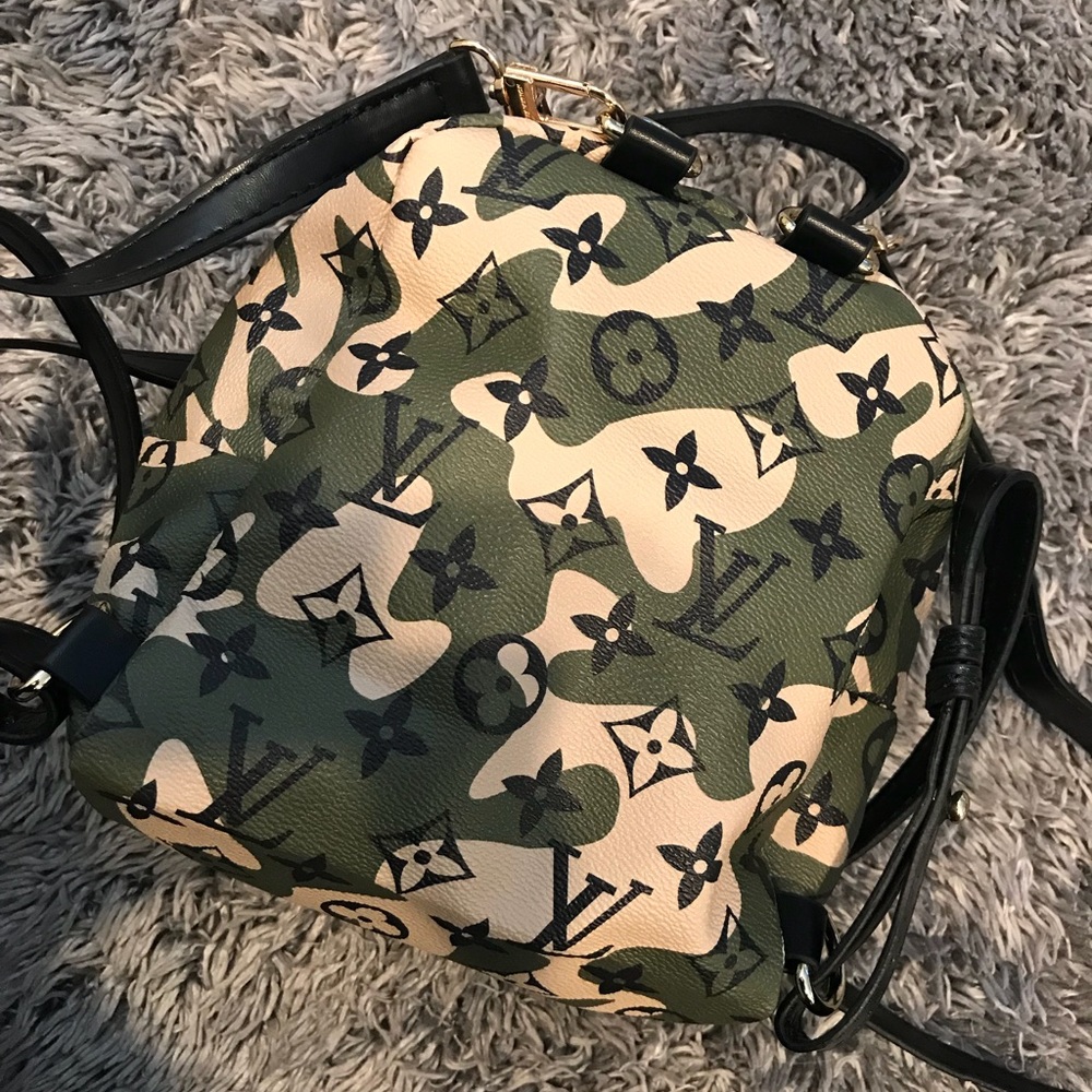 Mini backpack - Picture 5 of 7